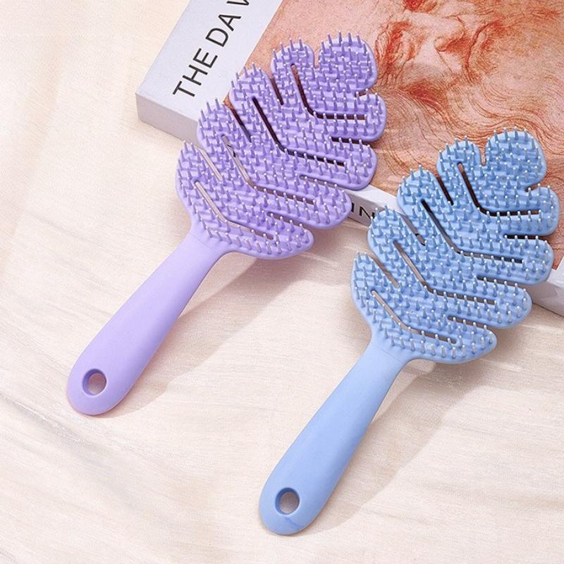 1 PC Long-handled Leaf Shampoo Brush, Fluffy and Soft Massage Brush, Scalp Meridian Shampoo and Massage Comb In One, Holiday Gift