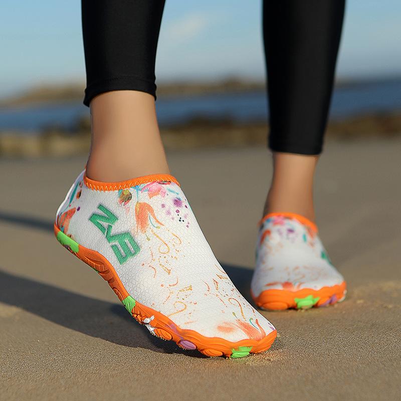 New Outdoor Canyoning Shoes Lightweight Quick-Dry Water Shoes Couples Yoga Fitness Shoes Hiking Mountaineering Five-Toe Shoes