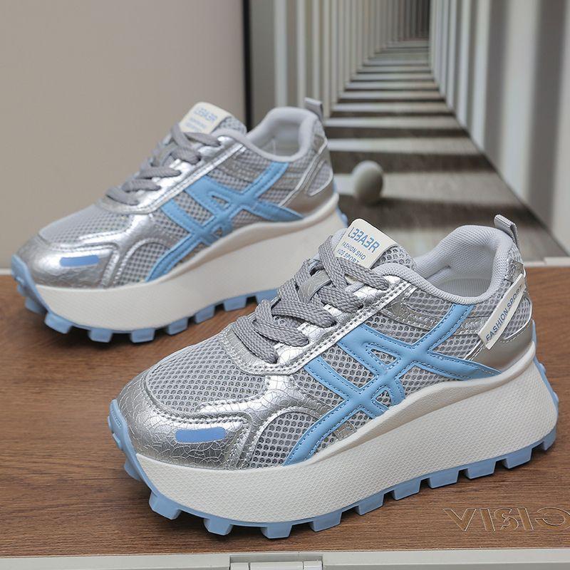 

Platform women s autumn new non-slip and breathable sports shoes heightening lace-up casual white shoes 40 синий
