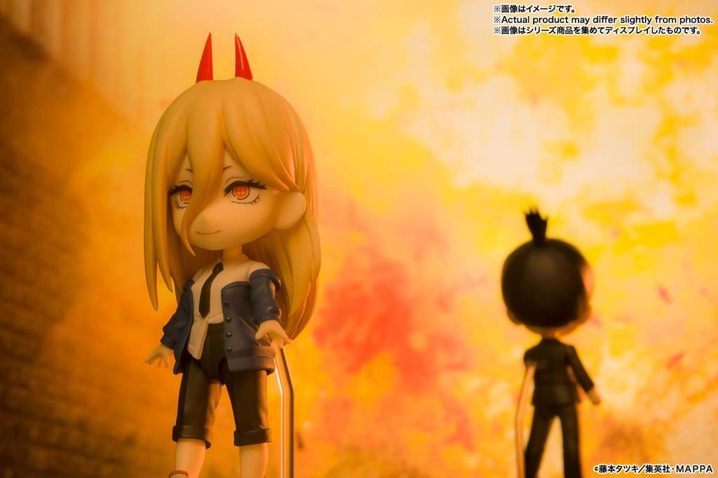 TAMASHII NATIONS Figuarts mini motorová pila Man Power přibližně 90 mm pohyblivá malovaná figurka z PVC a ABS