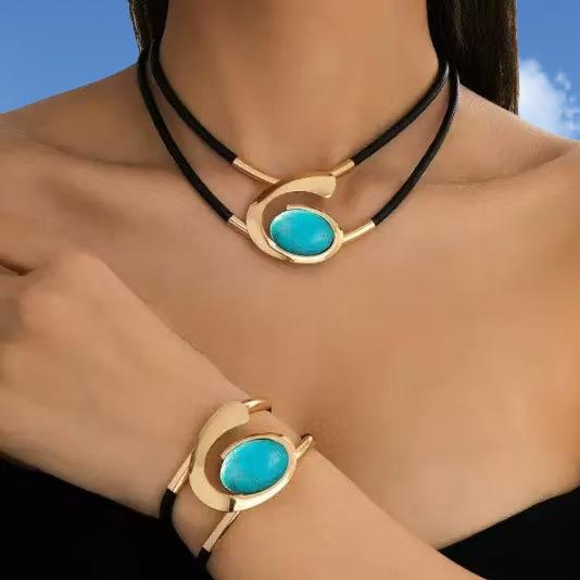 1 set of retro sexy jewelry set, black faux thread and metal tube, geometric spiral pendant.