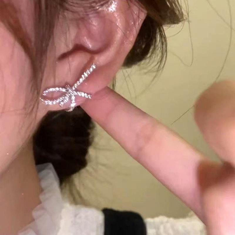 Zirconia Bow Diamond Silver Stud Earrings - High-End Fashionable & Unique Design