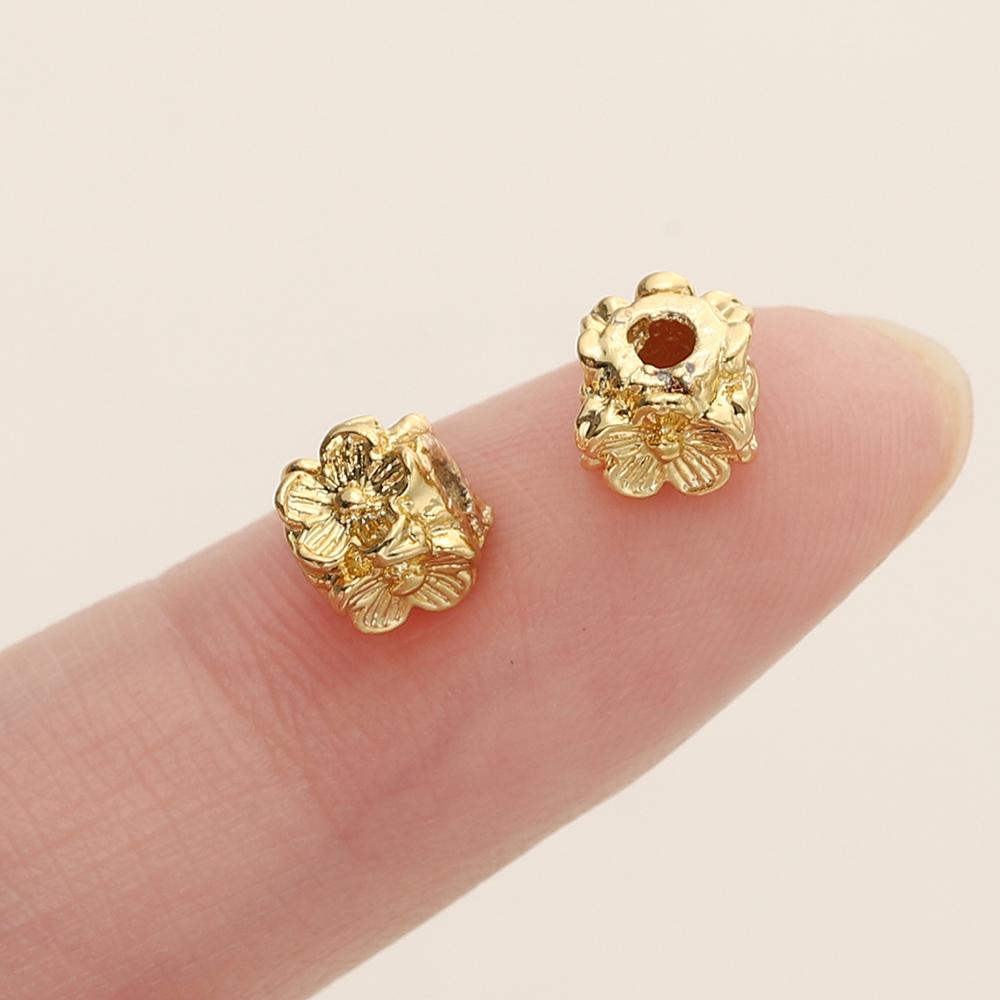 20/50 Stück/Los 14K/18K Goldfarbe Beschichtet Quadratische Form Blume Abstandshalter Perlen für DIY Armband Halskette Schmuckherstellung Zubehör