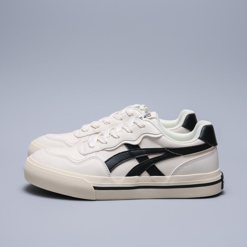 

Чоловічі повсякденні прогулянкові туфлі Літні шкіряні кросівки на плоскій шнурівці Високоякісні кросівки Модні дикі лофери з плоским дном чоловічі кросівки 44 бежевий