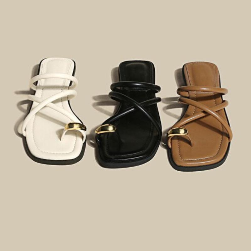Yaz Seksi Parmak Arası Terlik Kadın Terliği Yeni Moda Moda Klipsli Burun Düz Parmak Arası Terlik Açık Hava Terliği Düz Günlük Plaj Sandaletleri