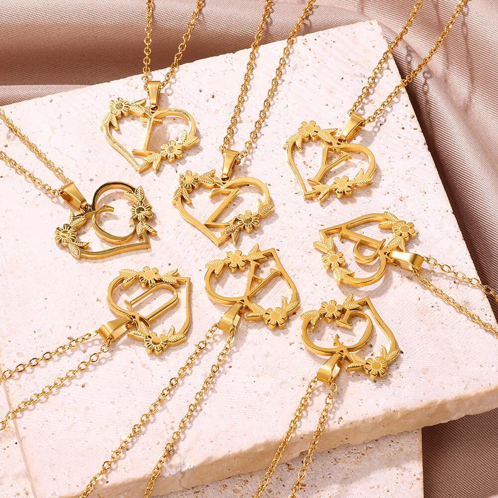 Fashion 26 Letter Stainless Steel Pendant Necklace Women Hollow Gold Color Chain A-Z Alphabet Clavicle Necklaces Jewelry Gift