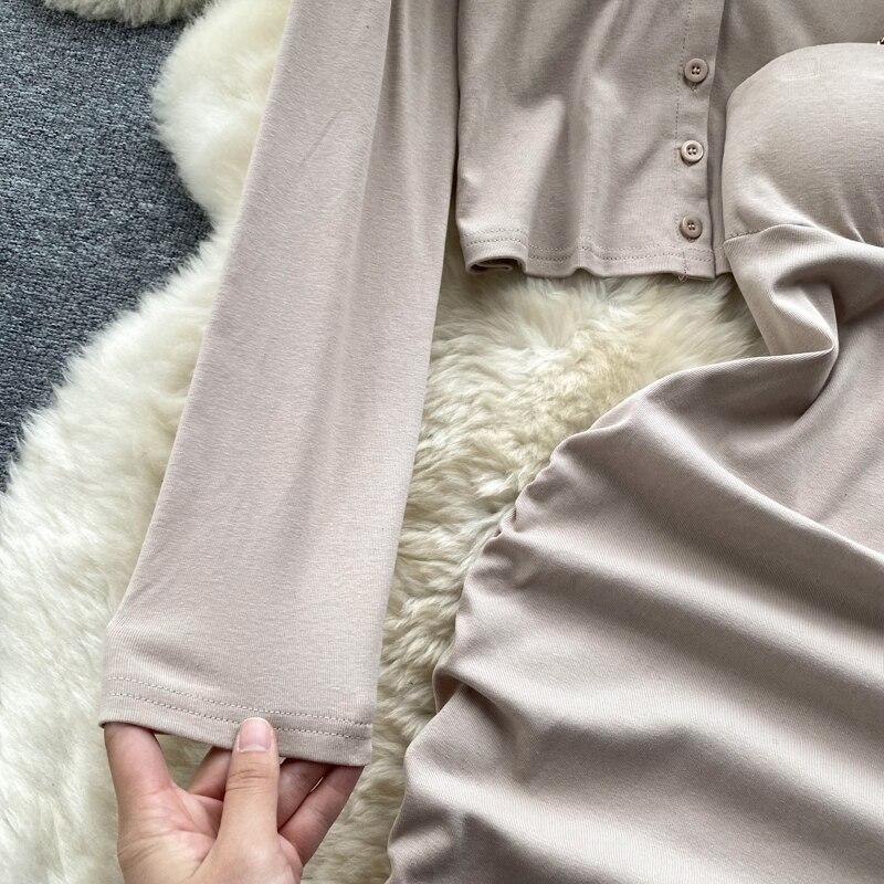 Autumn Small Fragrant Wind Retro Row Of Short Top + Hanging Neck Halter Wrap Hip Dress Two-Piece Set