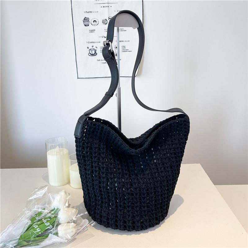 Premium bag women's 2025 new lazy hollow knitted bag large capacity versatile shoulder tote bag