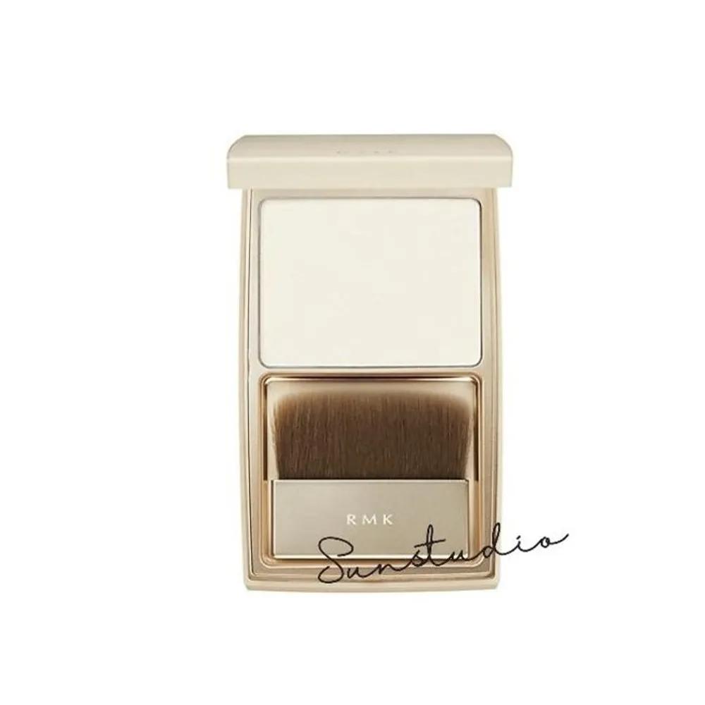 RMK Silk Fit Powder Set 9.8g + Case + Brush