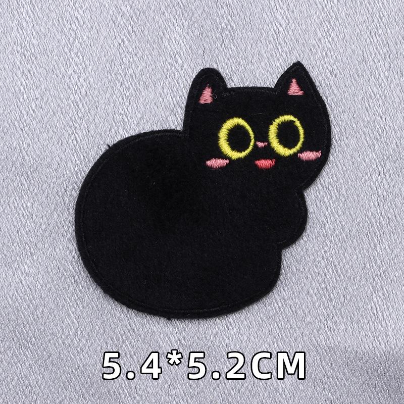 Black Cat Self-Adhesive Patch: No-Sew, No-Iron Seamless Plush Embroidery for Jacket Repair