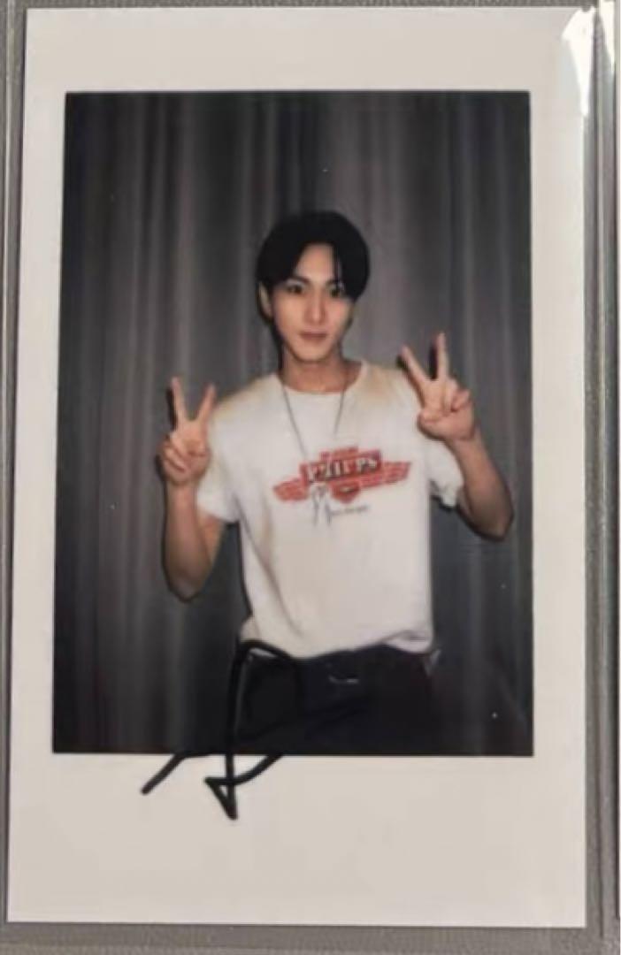 

[USED] ENHYPEN Jungwon China Shanghai Yizhiyu Limited Edition Trading Card