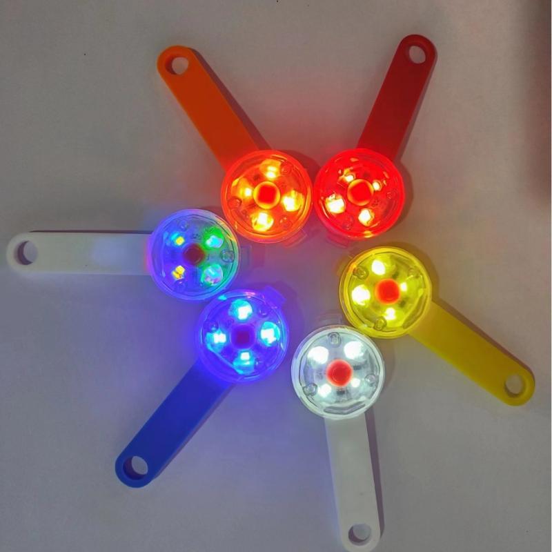 Collare Luminoso per Tracciamento Animali Domestici Esterno Collari Impermeabili per Cani Ricaricabile USB Luce Notturna di Sicurezza Collare Accessori per Animali Domestici