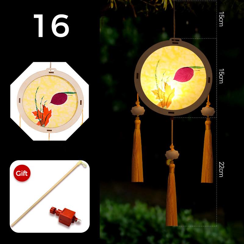 Mid-autumn Portable Lantern With Tassel Waterproof Chinese Antique Wood Carving Palace Light Lamp New Year Spring Festival Decor