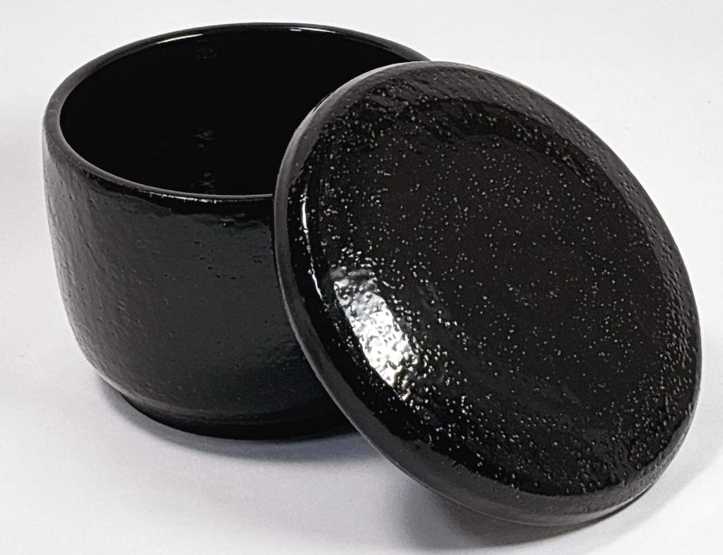 Rice Storage Container (for 2 cups of rice), Made in Japan, Black, Ceramic, Banko Ware, Uchiyama Pottery, Keeps Rice Freshly Cooked, Long-lasting, Hum