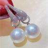 Exquisite Two Wear Zircon Ear Buckles, Fashionable Light Luxury Atmosphere Elegant Women'S Pearl Earrings