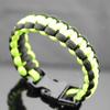 Braccialetti Bangle di Sopravvivenza in Paracord da Esterno Uomo Tono Argento Braccialetto da Polso con Corda Teschio Campeggio Escursionismo Braccialetto con Fibbia di Emergenza Gioielli