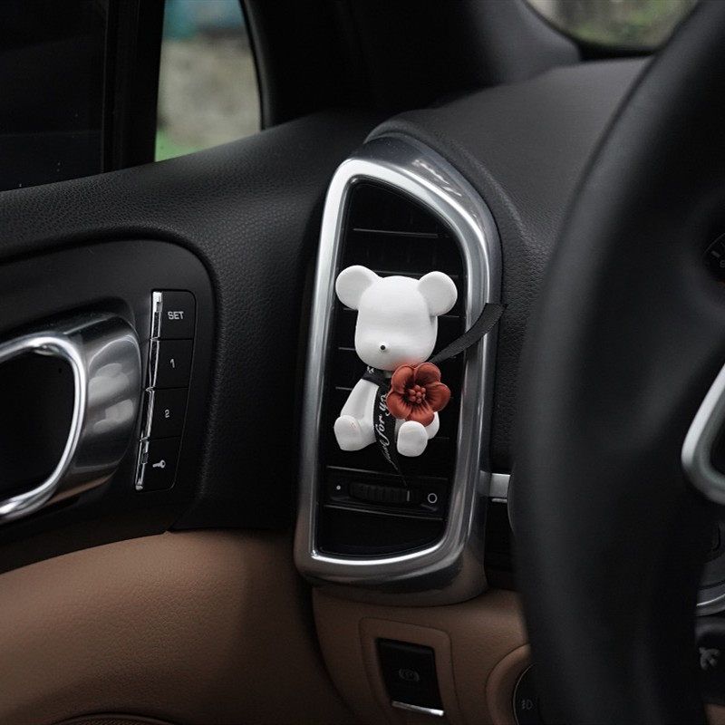 Car for Car Car Air Outlet Aromatherapy Fancy Aromatherapy Bear Flowers Car Fragrance Decoration Fragrant Stone Female Little bear Floral tone