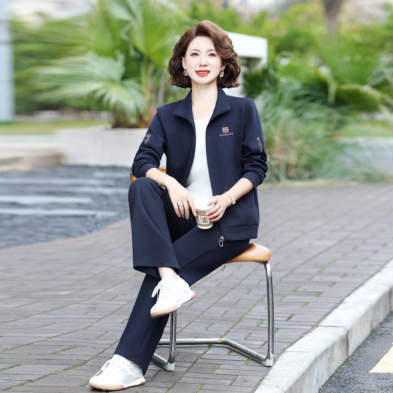Women s Spring Casual Two-Piece: Loose Zipper Jacket & Elastic Waist Pants for Middle-Aged & Elderly 5XL (150-160 jin)