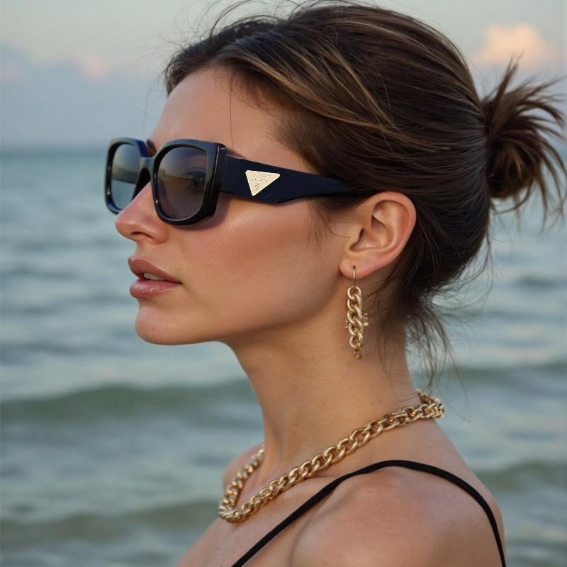 New Luxury Designer Black Sunglasses Square Sun Glasses For Men And Women Premium Shades