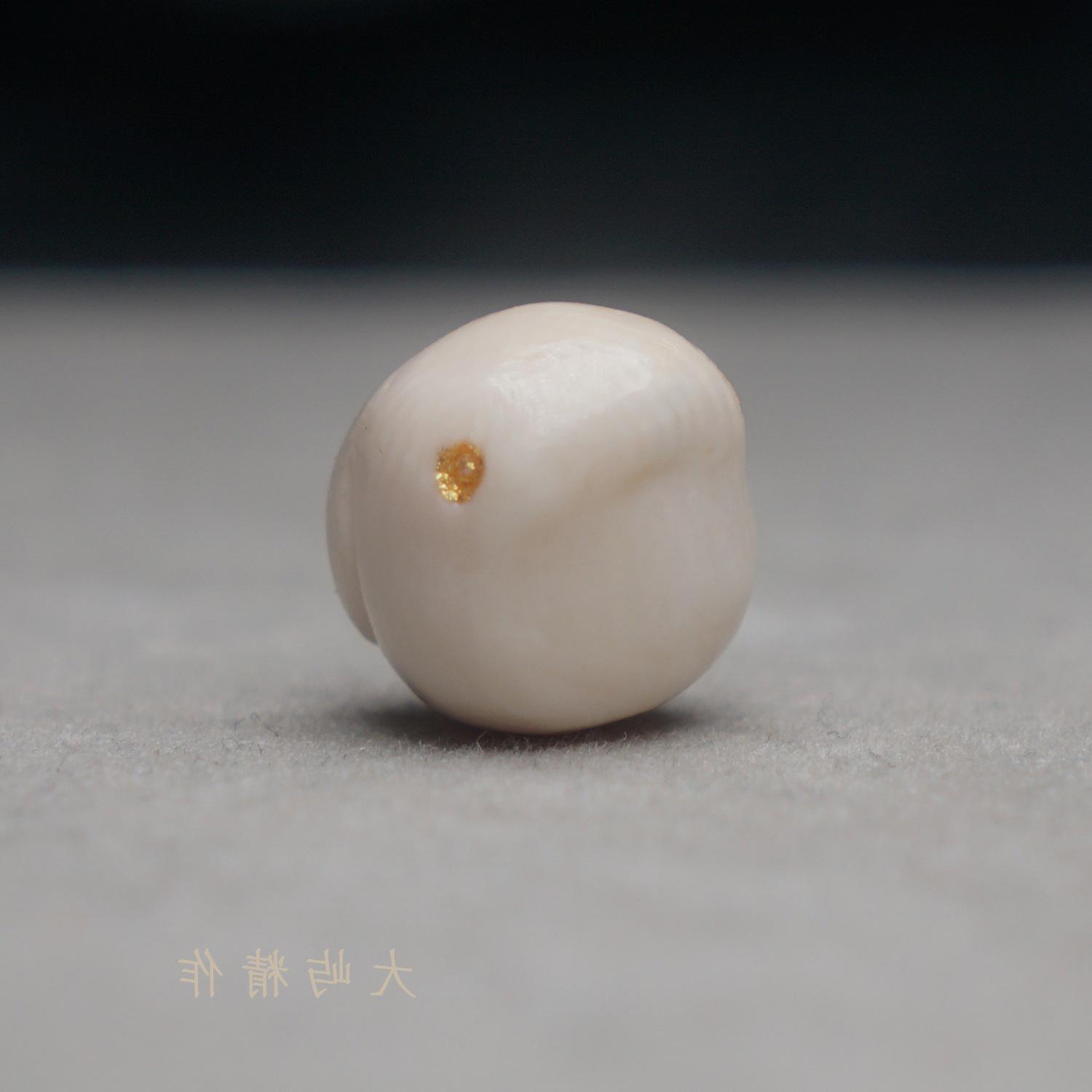 Natural Mammoth Ivory Carving: Small Rabbit Pendant Bead Default Heaven and Earth Hole