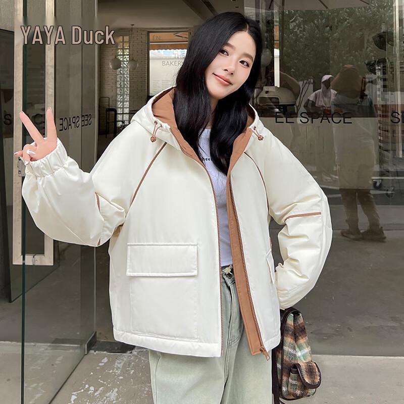 

Женский короткий пуховик с капюшоном M