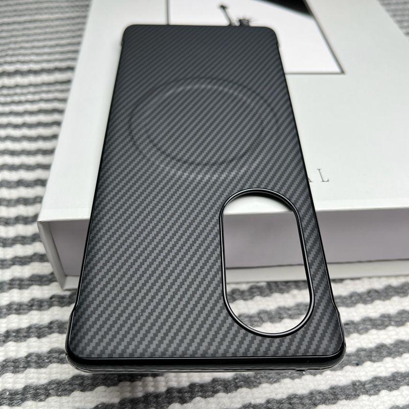 For Huawei Honor 200 Pro Case Hard Carbon Fiber Magnetic Wireless Charging Slim Protect Back Cover For Honor 200 100 90 70 50Pro