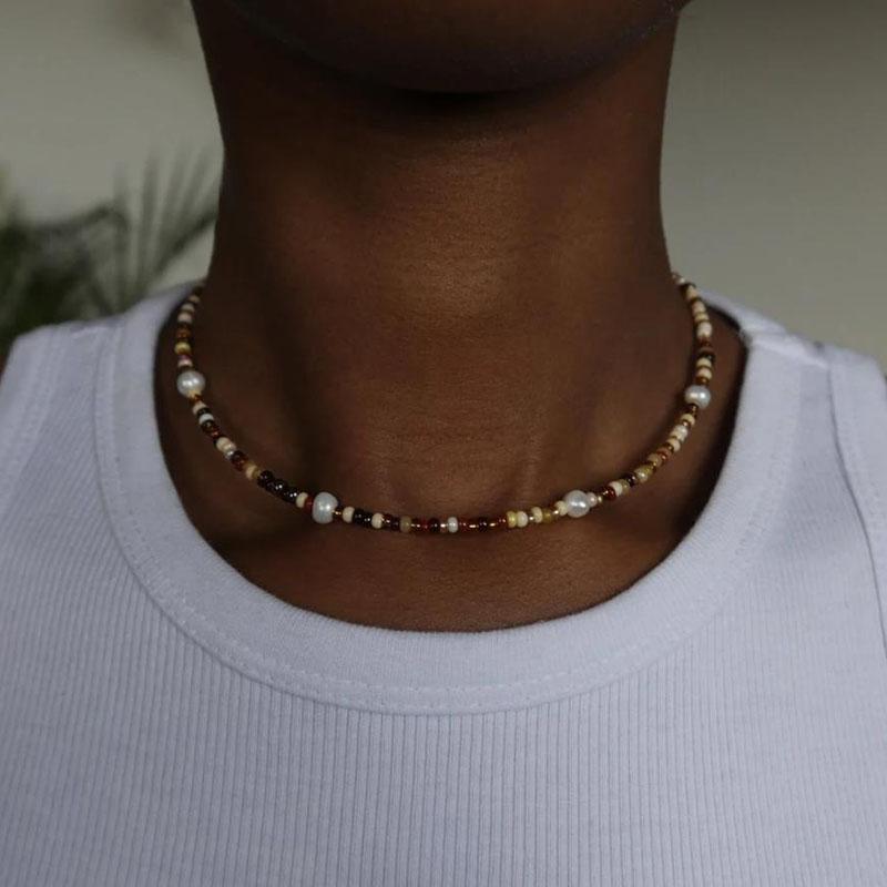 YWZIXLN Bohemian Colorful Beads Chain Fashion Necklaces White Heart Pendant Jewelry For Women Valentine's  Accessories N0463
