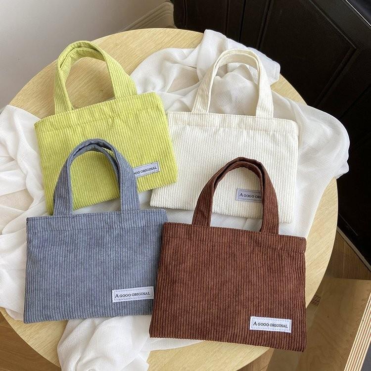 Modern Casual Tote Bag With Colorful Accents Soft Polyester Design For Everyday Travel Convenience