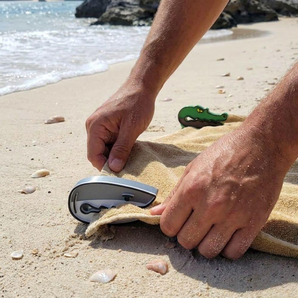 Windproof Beach Towel Clip Shark-shaped Laundry Clamp Outdoor Towel Holders  For Outdoor Beach