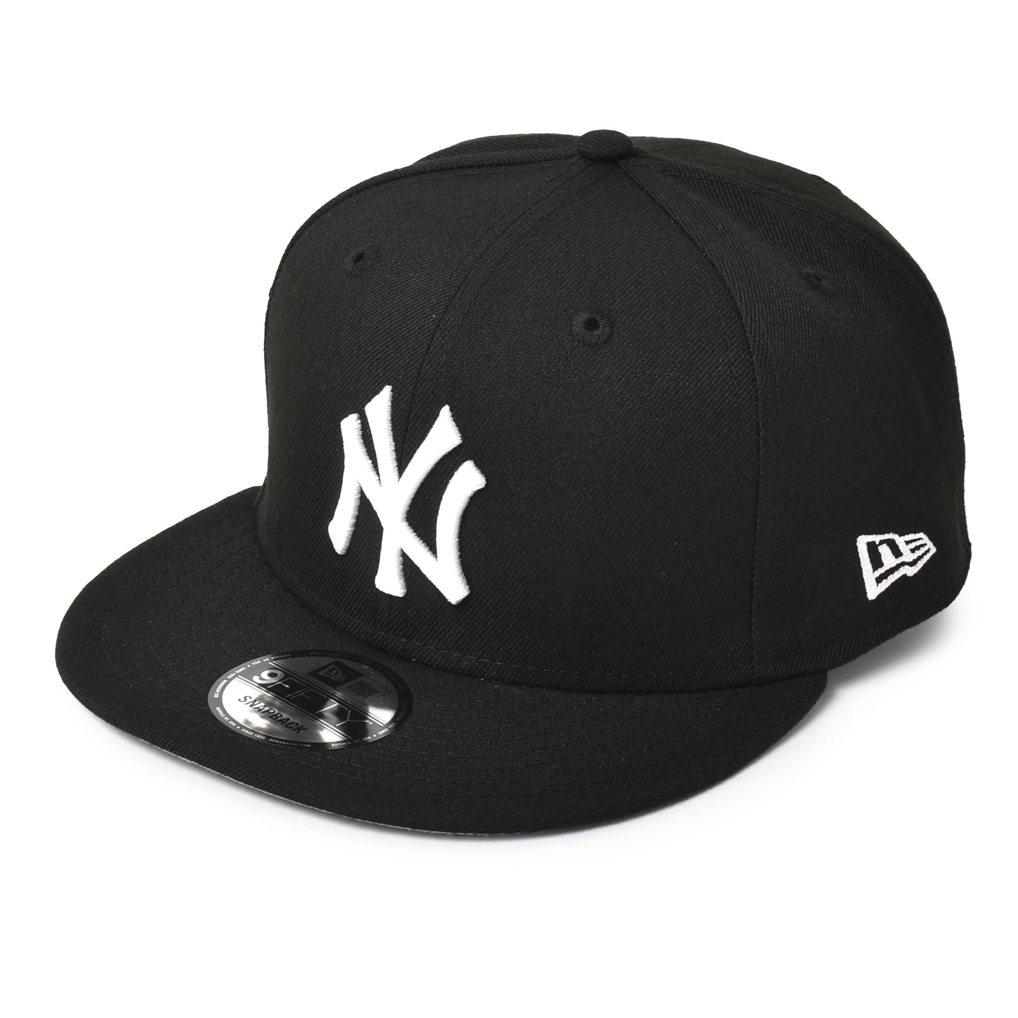 Кепка New Era BASIC SNAP 9FIFTY OSFM Черно-белая, Yankees,