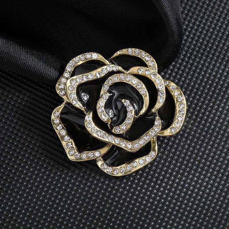 High-End Pearl & Rhinestone Butterfly Brooch for Women's Fashion Suits and Scarves