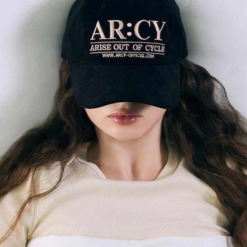 

Ар:cy ARISE БЕЙСБОЛКА [ЧЕРНАЯ] Free