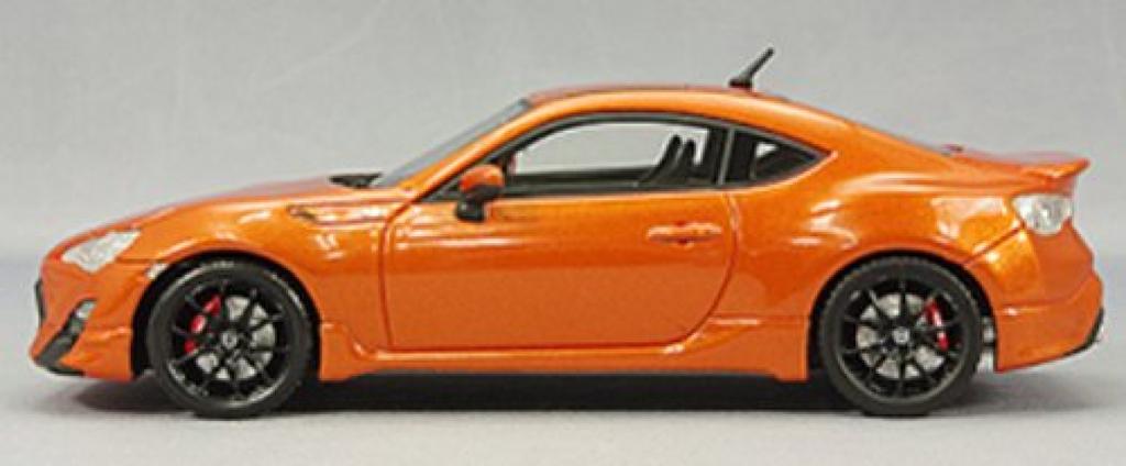 Scale Toyota 86 TRD Performance Line Orange Metallic Finished Product LA-X 1/43