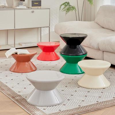 Banc Clepsidră Nordic pentru Sufragerie - Scaun Mic Creativ din Plastic pentru Noptieră în Apartamente Mici, Scaun Simplu pentru Schimbarea Pantofilor, pentru Hol sau Uz Casnic.