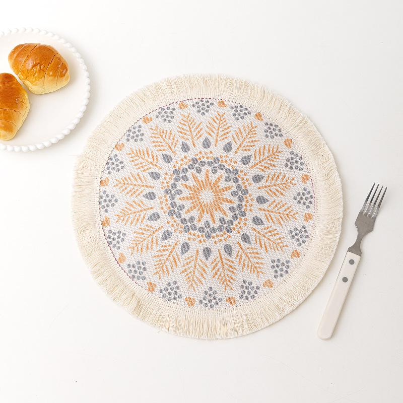 Coaster, Nordic fabric, tassel insulation mat, heat-resistant home pot mat, dining mat, Bohemian decorative mat