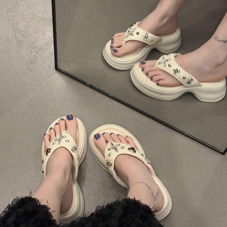 2025 Summer New Fashion Cross Thick-soled Toe Slippers Women's Comfortable and Versatile Outer Wear Height-increasing Women's Slippers