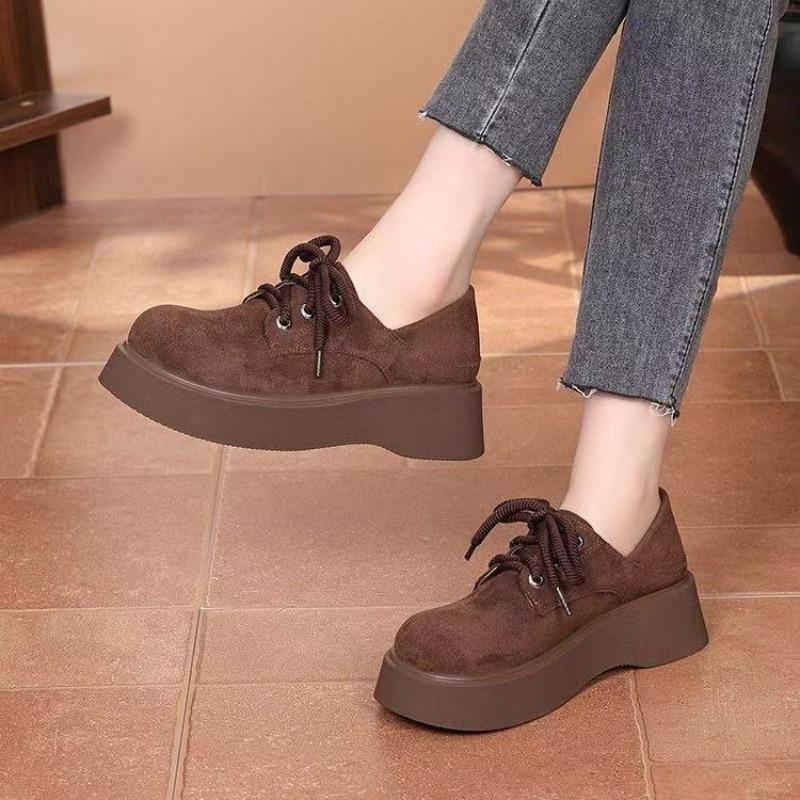 Retro Round-toe Platform Shoes for Women, Heightening Effect, Anti-slip, Versatile and Easy To Wear.