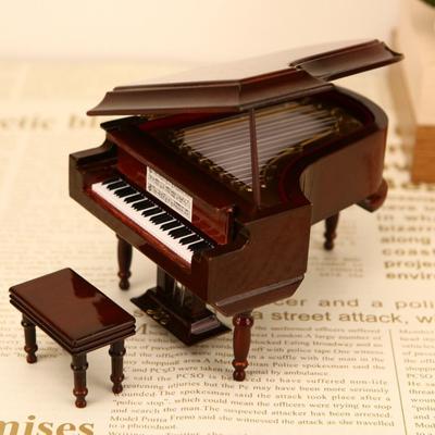 New Handmade Mini Pianos Wooden Miniature Model Polychrome Musical Instrument Cute Miniature Model Simple Decorative Gifts