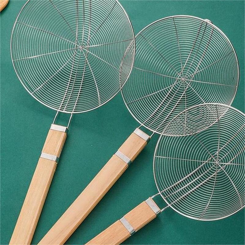 Wutuo Stainless Steel Wire Skimmer with Wooden Handle