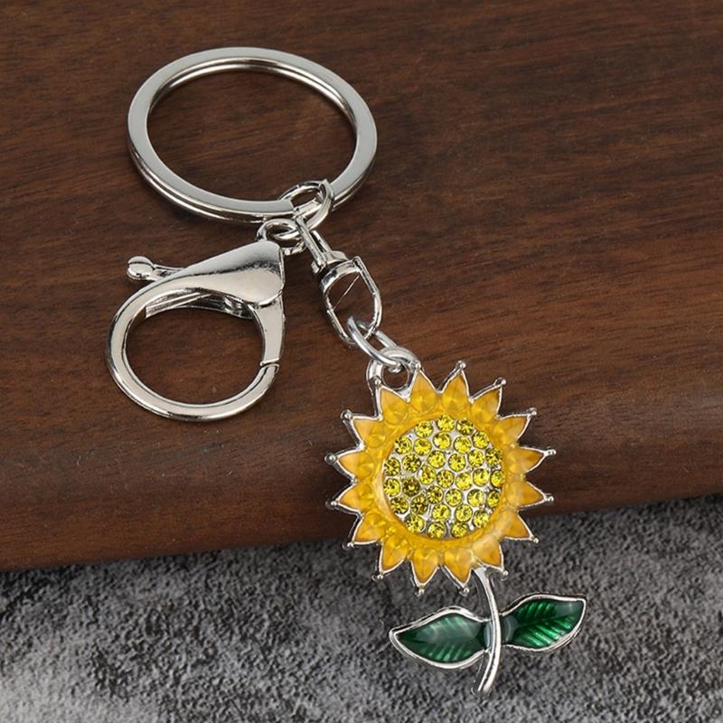 Sunflower Themed Keychain Metal Construction Flower Key Holder Lightweight Portable Fashion Jewelry Gift