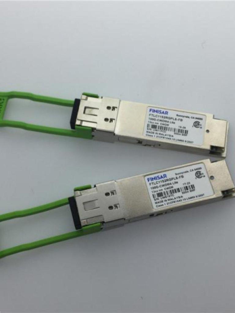 Finisar QSFP28 100G CWDM4 500M Optical Module