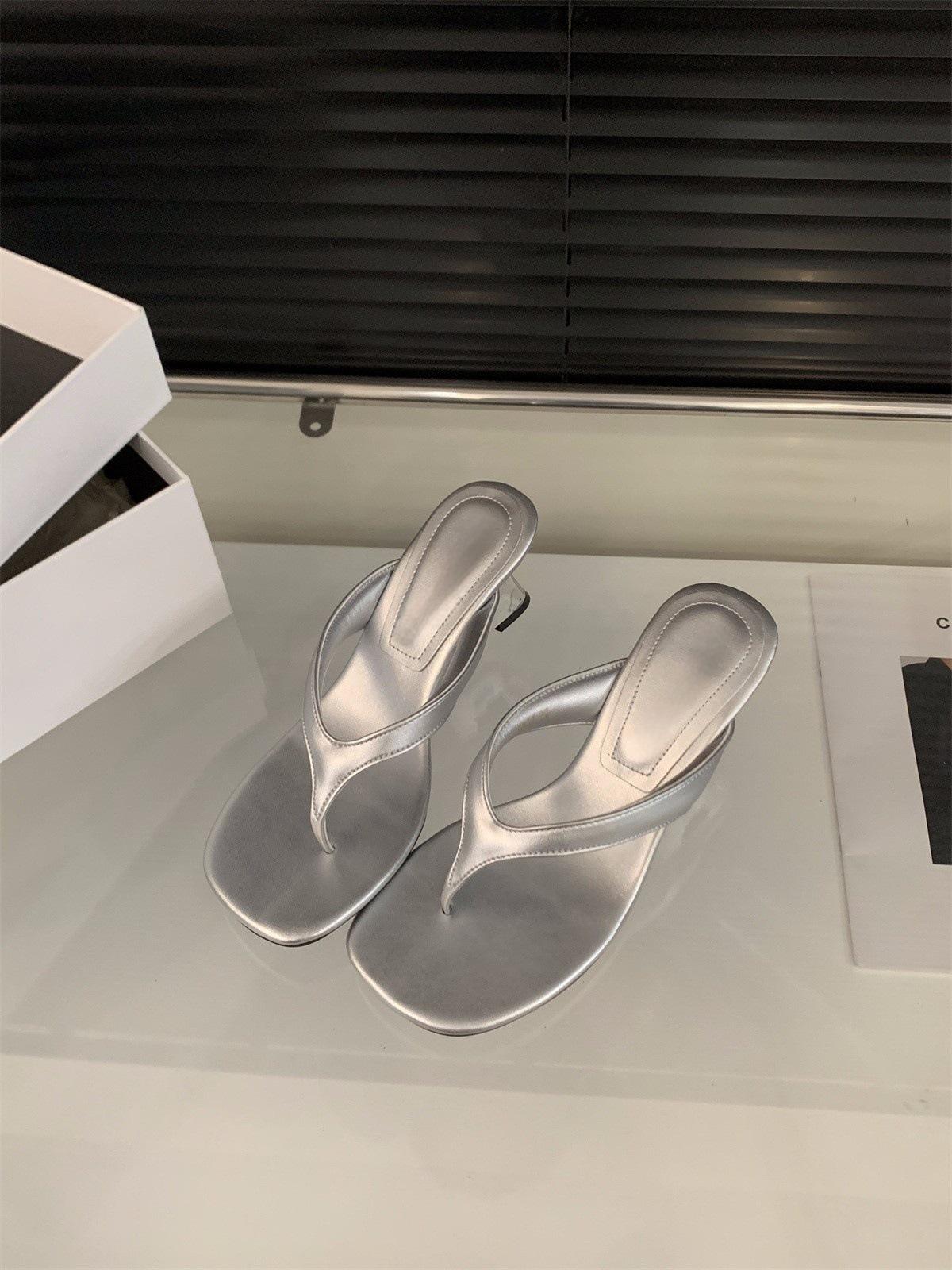 

Wedge heel high heels pinch flip-flops fairy shoes wear 2025 summer silver French small sandals sandals 39 серебряный