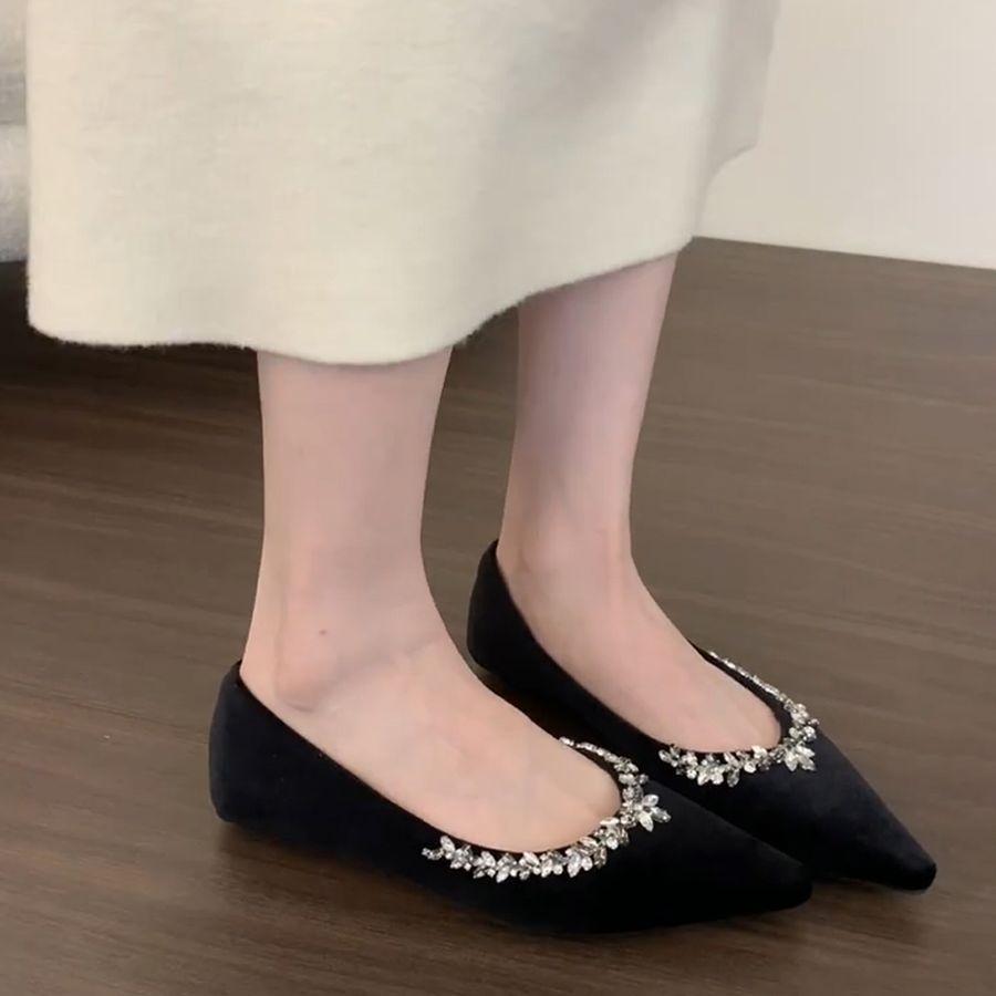 2025 new pointed temperament rhinestone flats commuting one pedal French celebrity shallow mouth single shoes female grandma shoes