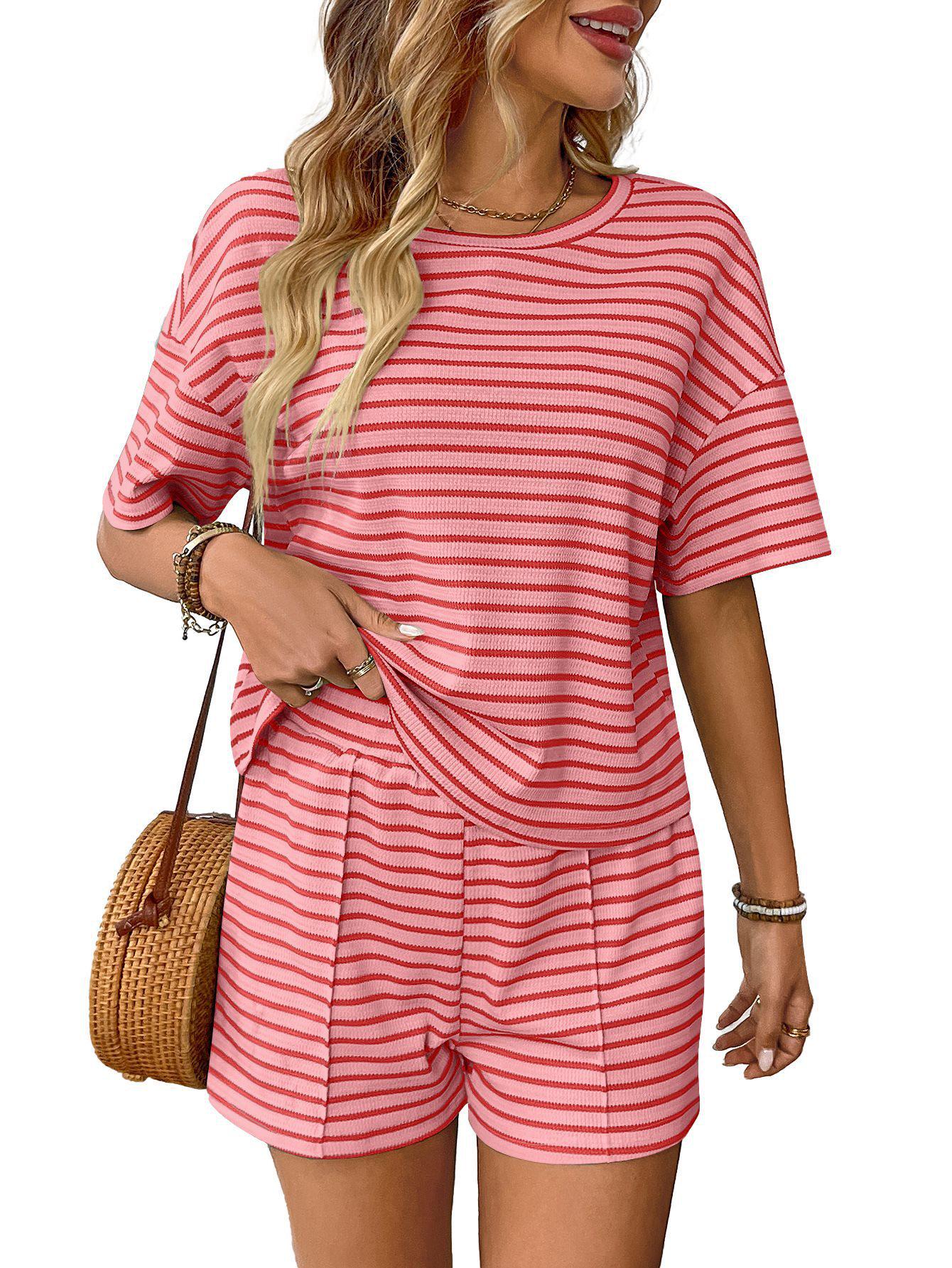 

Summer 2025 Women s Striped Knit Casual Shorts and Top Suit Extra Large рожевий