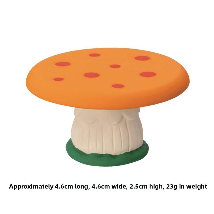 Christmas Resin Art Toys With Festive Mushroom And Cat Designs For Gift Giving