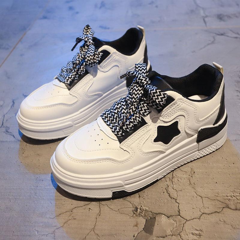 Original Star Little White Shoes Women's Spring 2025 New Niche Chic Popular Versatile Sports and Leisure Board Shoes