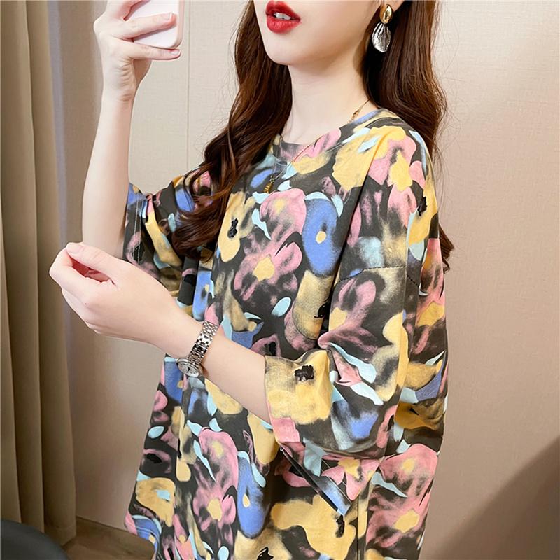 

2025 летние футболки большого размера с цветочным принтом в корейском стиле, повседневные футболки с коротким рукавом для женщин в стиле Харадзюку, топы для молодых женщин в уличном стиле XXL