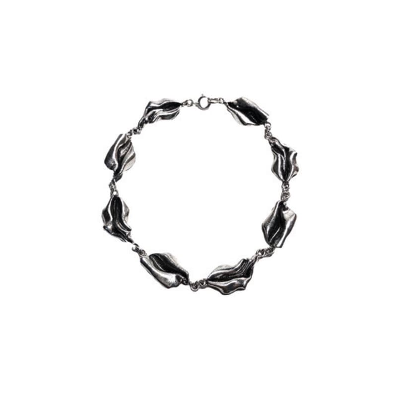 Wai. Thirsty Floral Leaves Bracelet