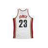 Mitchell & Ness Lebron James Cleveland Cavaliers 2003 04 Swingman Trøje SMJYCP19209-CCAWHIT03LJA