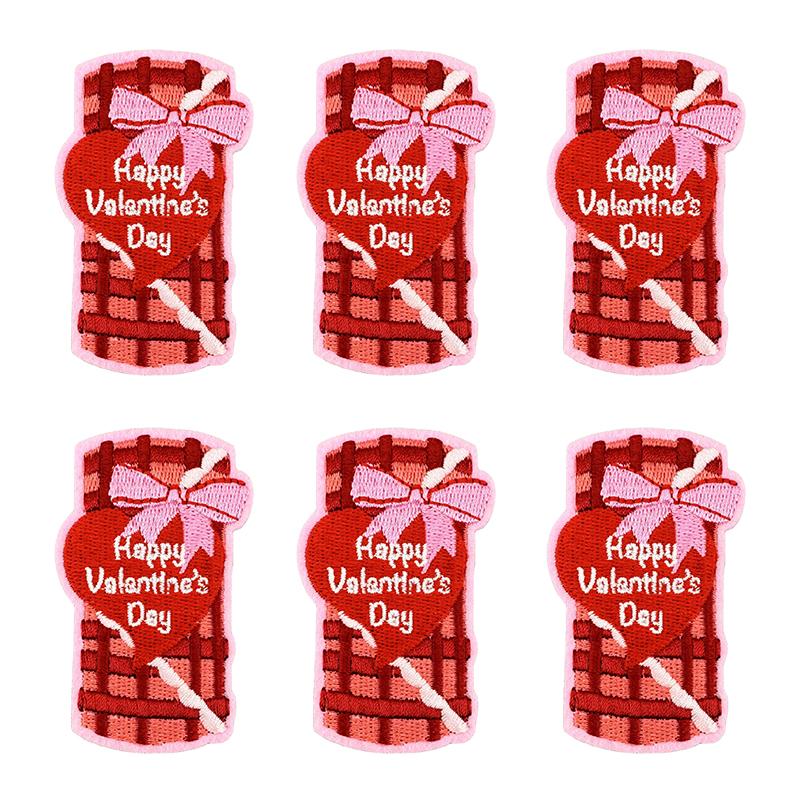 10PCS/lots Valentine's Day Embroidered Patches Pink Love Heart Patch Iron On Patches For Clothing Holiday Decoration Gift DIY